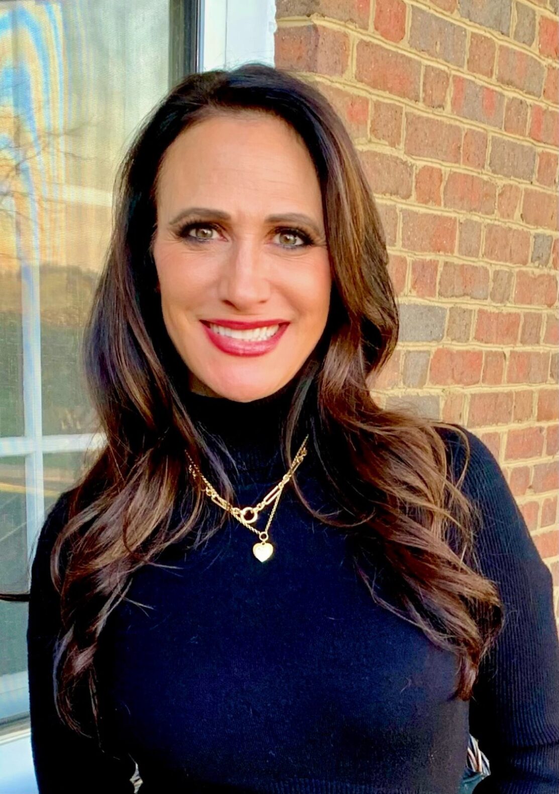 Bella Beettan Spray Tans in Hudson